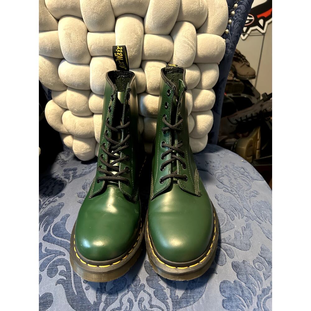 Dr Martens Forest Green 1460 size 7/EU 38 - Picture 3 of 6